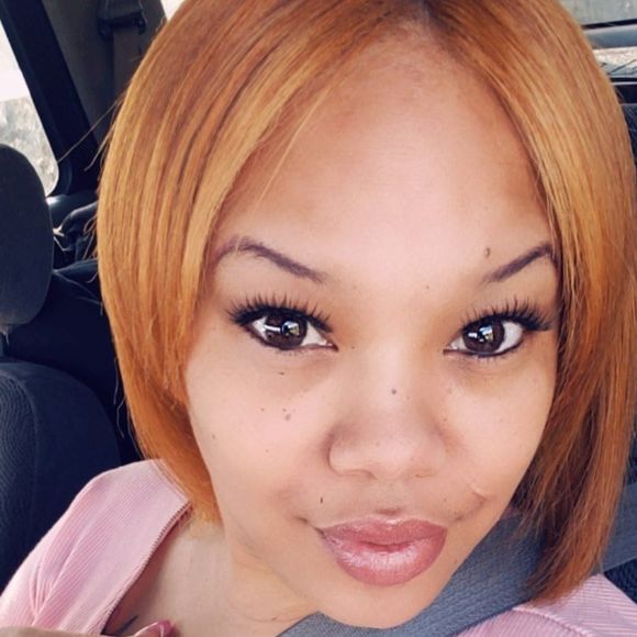 Meet your Posher, Ontaria - Picture 1 of 1